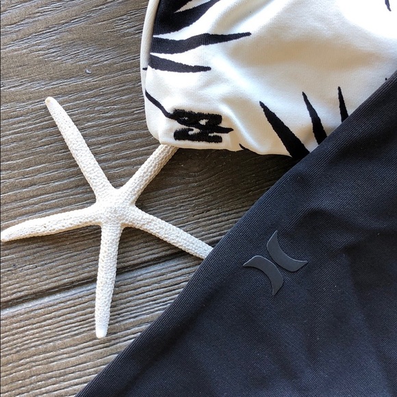 🌴🌼BILLABONG- TROPIC DAYS BIKINI SET🌼🌴 - Picture 9 of 9